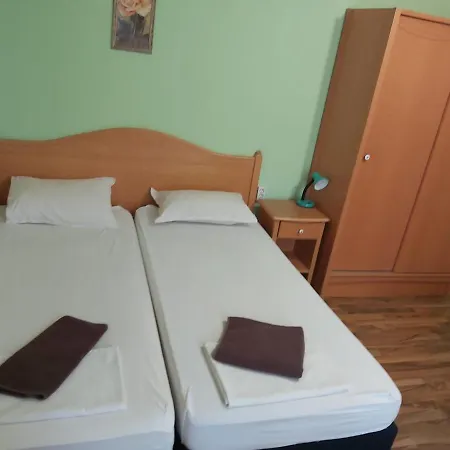 Solar Hostel *